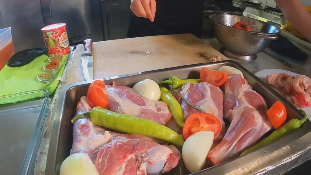 preparation of leg of lamb at Natural Paradise Dayan Turkey