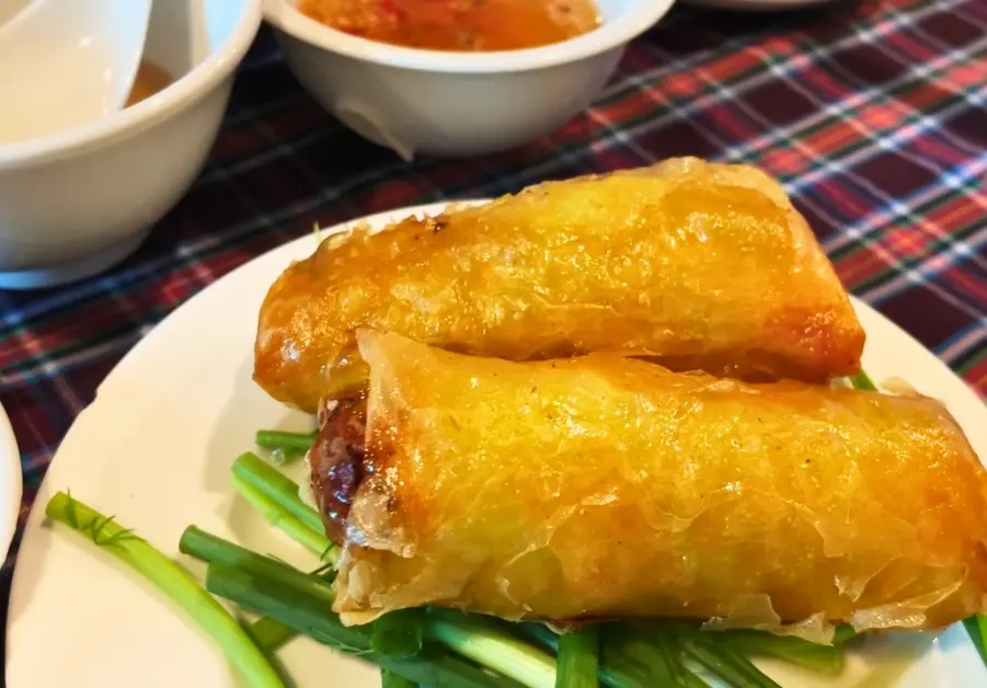 Fried fish spring rolls served at Chả Cá Anh Vũ restaurant in Hanoi.
